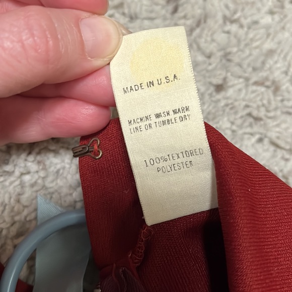 Vintage Red Dress - Picture 3 of 3